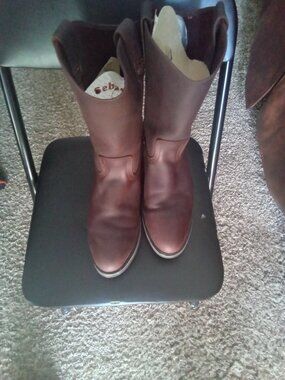 The Establo Work, Construction, Gardening Leather Boot (Bota Trabajo) i